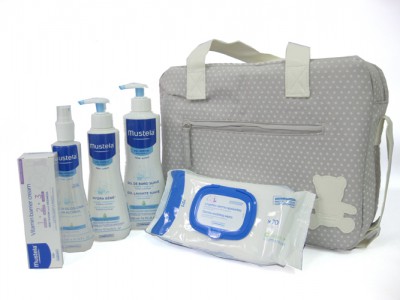 Mustela Bolsa Bebé Gris Gel+ Leche + Colonia +Toallita