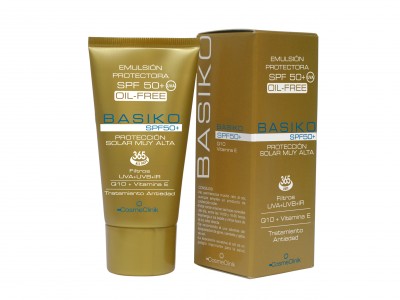 Cosmeclinick Basiko Emulsión Solar SPF50+ Oil Free 50ml